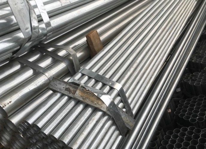 Q235B 2 '' SCH40 Galvanized Carbon Steel Pipe A179 Seamless Tube For Connection