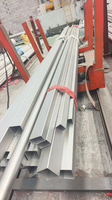SHS RHS ASTM A500 Steel Pipe 100x100mm Weight MS Square Steel Pipe Tube