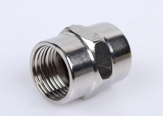 Female Threaded Butt Weld A815 UNS S32205 Pipe Couplings