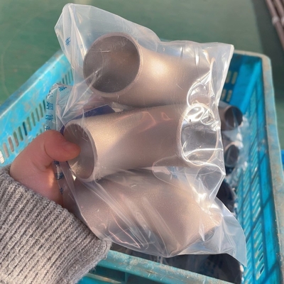 Alloy Steel Pipe Fittings  90 EL, BW TO B16.9, EEMUA 146 SEC.1 8&quot;  WT=4.5 mm Cuni 9010