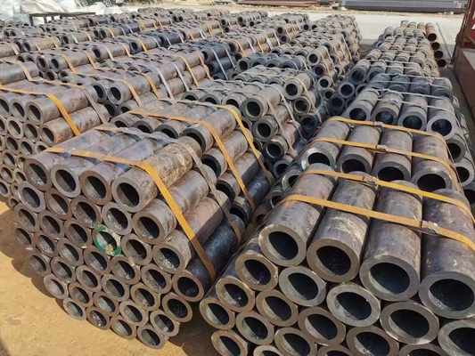 Hot Rolled Pressure Boiler Tube White/Yellow/Green SGS BV Lloyds Inspected Customize Produce Depend
