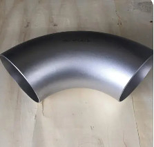 Aluminum Alloy Pipe Fittings ASTM A213 T11 Silver SR Elbow 90 Degree For Various Piping Applications