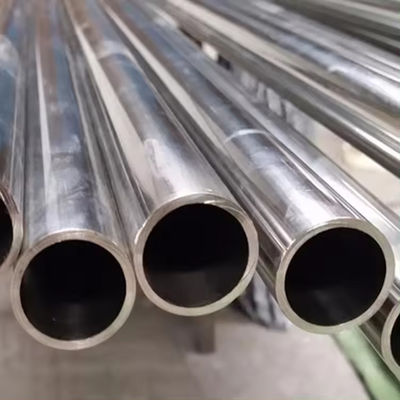 Customized Length Galvanized Seamless Steel Pipe with Welded Connection for Heavy Industrial Use