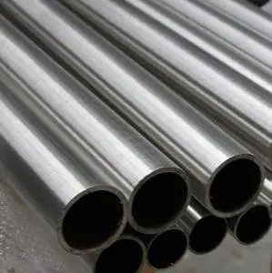 Metal China Factory Black Seamless Carbon Steel Pipes Low MOQ Oil and Gas Seamless Steel Pipes Square Tube