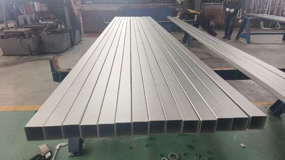 Customized Thickness Alloy Steel Pipe Designed to Meet Industrial Standards Providing Strength and Longevity for Manufacturing Applications