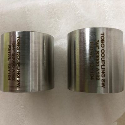 ASME B16.9 Threaded Coupling Customizable Material NPT Thread Sizes Customizable NPS1/2"-60" Fast Delivery Low MOQ