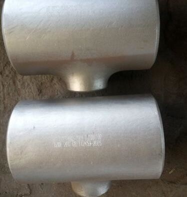 8 Inch SCH40 BW Seamless ASME B16.9 Gr.WP A815 S32205 Equal Tee