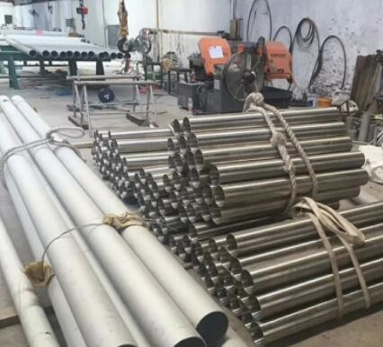Customized Polished Pipes for Strong and Sturdy Construction