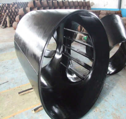 ASME/ANSI B16.9 Butt Welding Barred Tee  8